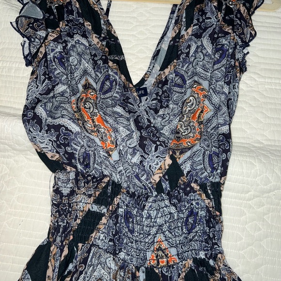 Gorgeous dress!! Worn once. Soft amazing material. - Picture 3 of 4